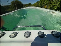 Balboa 15 persoons jacuzzi en zwemspa met warmtepomp - afbeelding 9 van  44