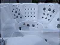 Balboa 15 persoons jacuzzi en zwemspa met warmtepomp - afbeelding 22 van  44
