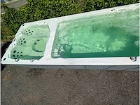 Balboa 15 persoons jacuzzi en zwemspa met warmtepomp - afbeelding 34 van  44