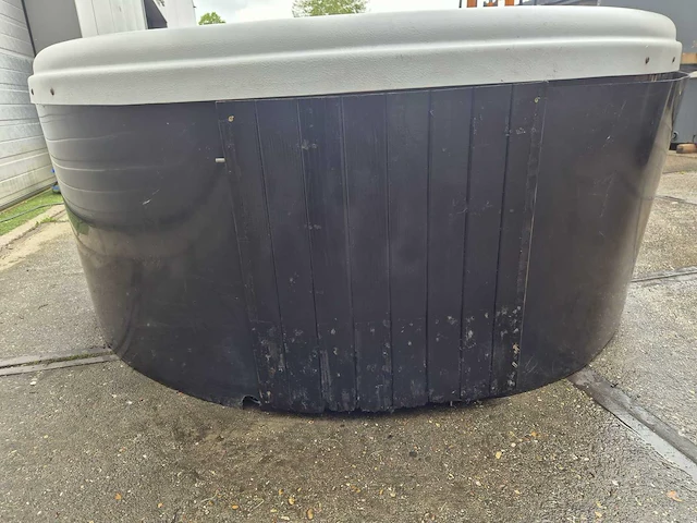 Balboa 5 persoons jacuzzi en buitenspa - afbeelding 3 van  11