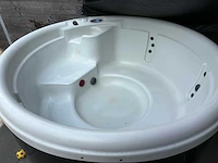 Balboa 5 persoons jacuzzi en buitenspa - afbeelding 4 van  11