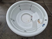 Balboa 5 persoons jacuzzi en buitenspa - afbeelding 8 van  11