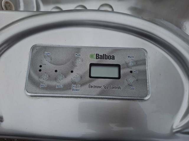 Balboa 6 persoons jacuzzi en buitenspa - afbeelding 20 van  27