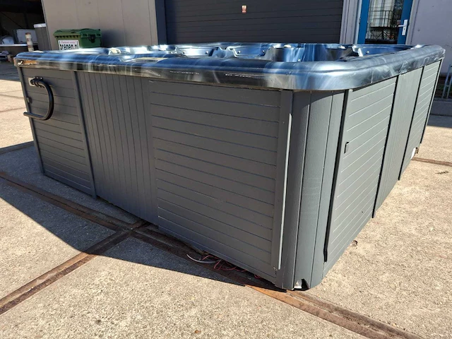 Balboa 6 persoons jacuzzi en buitenspa - afbeelding 2 van  41