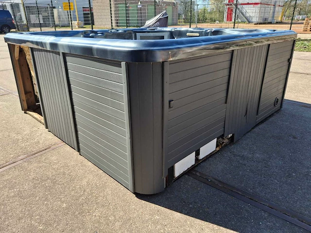 Balboa 6 persoons jacuzzi en buitenspa - afbeelding 5 van  41
