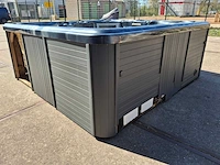 Balboa 6 persoons jacuzzi en buitenspa - afbeelding 5 van  41