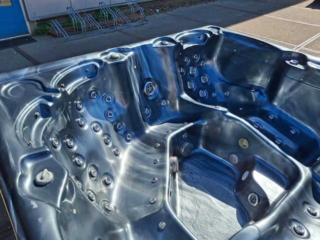 Balboa 6 persoons jacuzzi en buitenspa - afbeelding 22 van  41