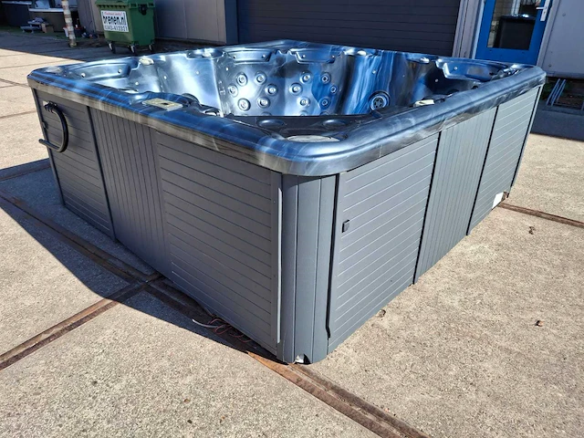 Balboa 6 persoons jacuzzi en buitenspa - afbeelding 24 van  41