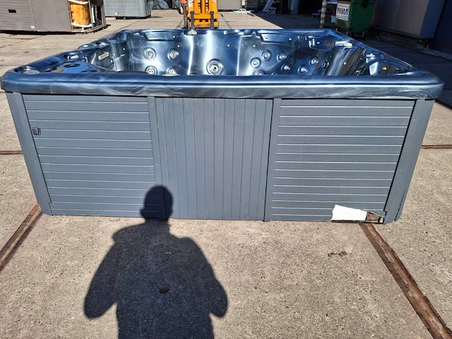 Balboa 6 persoons jacuzzi en buitenspa - afbeelding 25 van  41