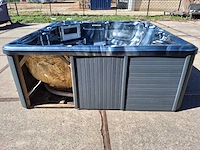 Balboa 6 persoons jacuzzi en buitenspa - afbeelding 32 van  41