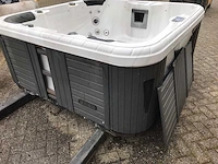 Balboa jacuzzi - afbeelding 6 van  7