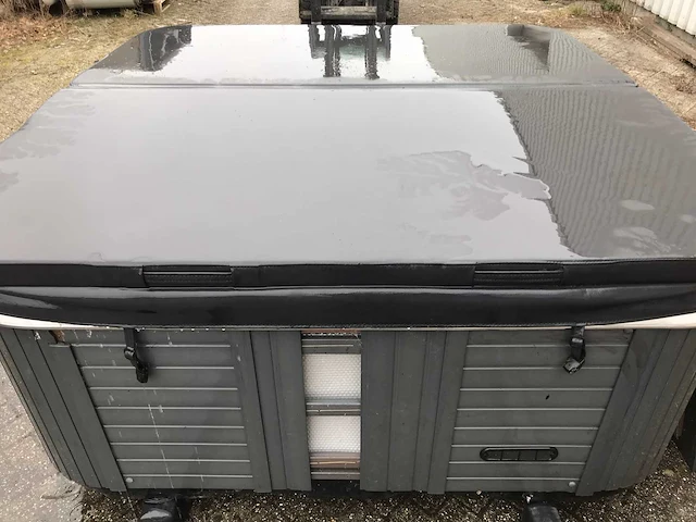 Balboa jacuzzi - afbeelding 7 van  7