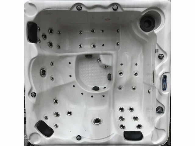 Balboa jacuzzi - afbeelding 7 van  8