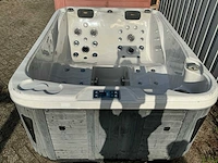 Balboa jacuzzi - afbeelding 6 van  11