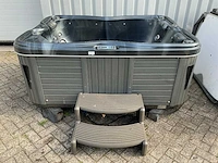 Balboa jacuzzi - afbeelding 1 van  11