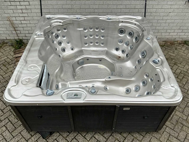 Balboa jacuzzi - afbeelding 1 van  10