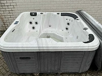 Balboa jacuzzi - afbeelding 10 van  11
