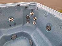 Balboa spa 6 persoons jacuzzi en buitenspa - afbeelding 9 van  26