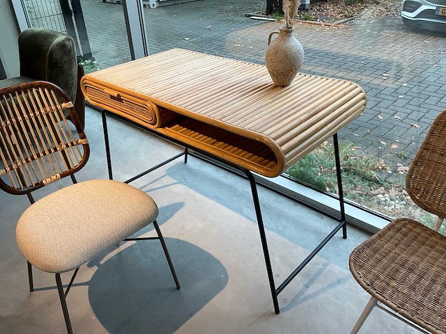 Bali bureau met stoel - afbeelding 4 van  8