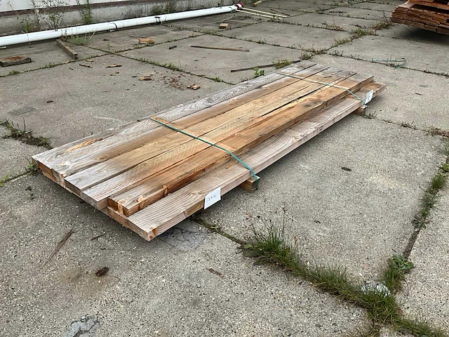 Balk fijn bezaagd douglas (12x) - afbeelding 1 van  6