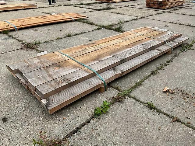 Balk fijn bezaagd douglas (12x) - afbeelding 3 van  6