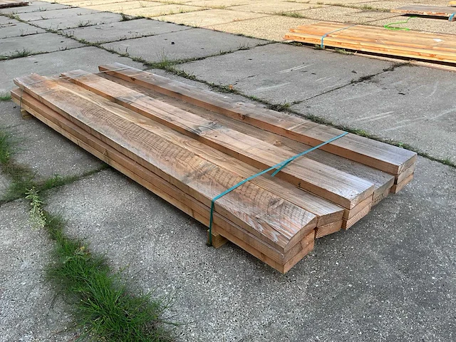 Balk fijn bezaagd douglas (13x) - afbeelding 4 van  6