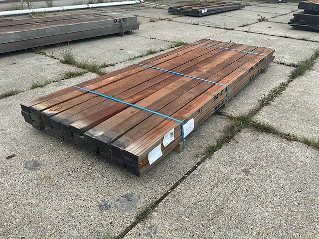 Balk ruw bezaagd okan (30x) - afbeelding 1 van  6
