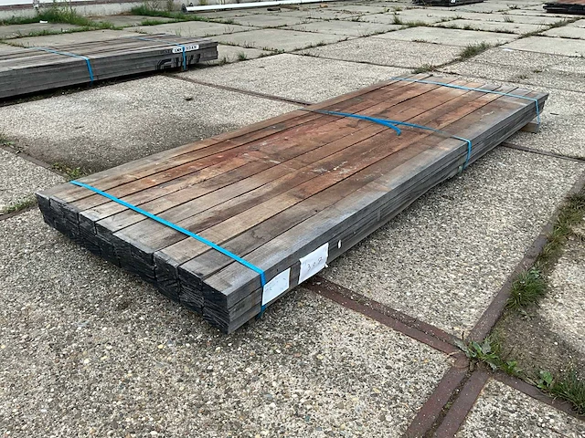 Balk ruw bezaagd okan (30x) - afbeelding 1 van  6