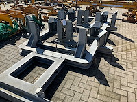Ballast frame liebherr telekraan - afbeelding 1 van  4