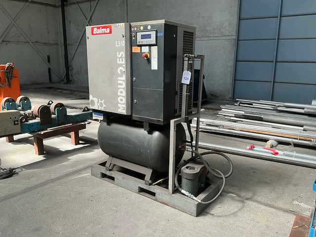 Balma es 5.5 industriële schroefcompressor - afbeelding 1 van  9