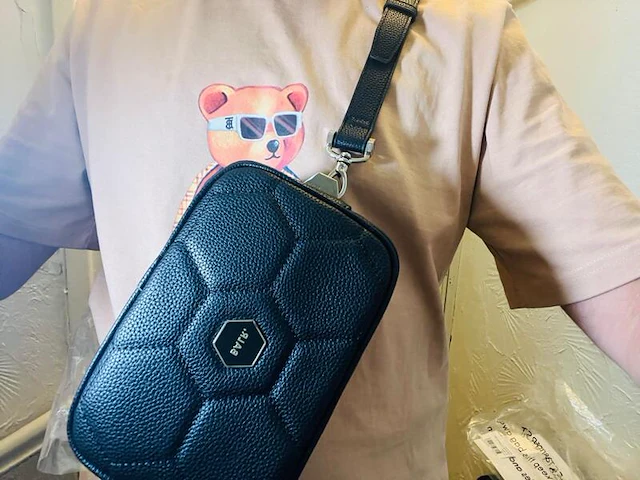 Balr. crossbody bag hexagon padded tas - nieuw in plastic - afbeelding 5 van  8