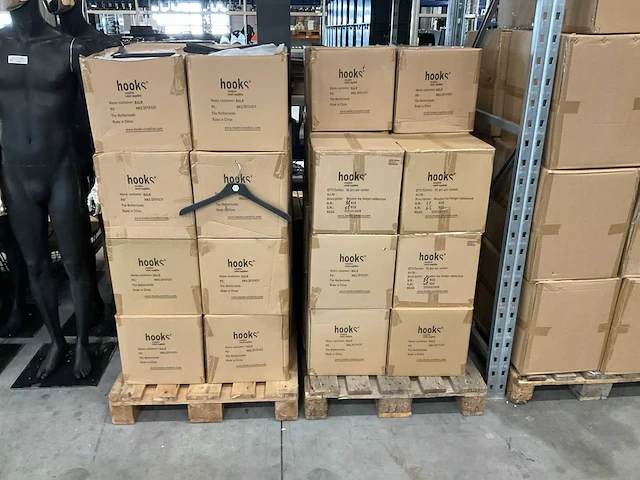Balr kledinghangers (1100x) - afbeelding 1 van  4