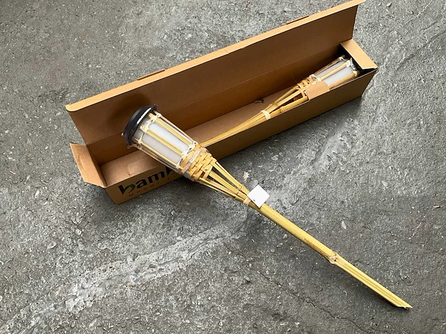Bamboo - fakkels - naturel - moso - led zonne-energie - tuin bewatering (2x) - afbeelding 9 van  9