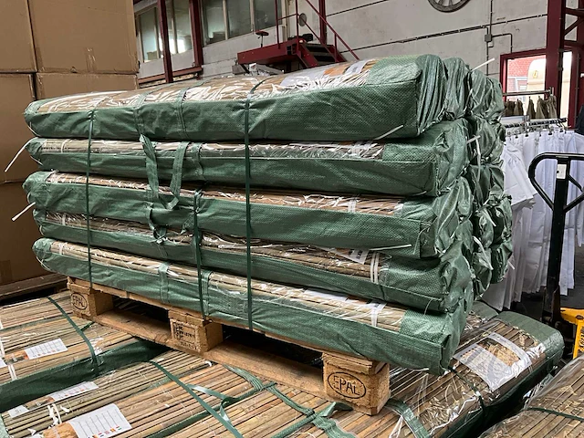 Bamboo - mat gespleten- naturel- tonkin - 3000x1800 mm (108 m2)= 1 pallet - scherm (20x) - afbeelding 8 van  8
