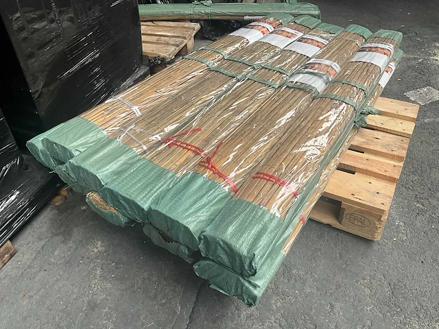 Bamboo - mat gespleten- naturel- tonkin - 3000x2000 mm (60 m2)= 1 pallet - scherm (10x) - afbeelding 2 van  10