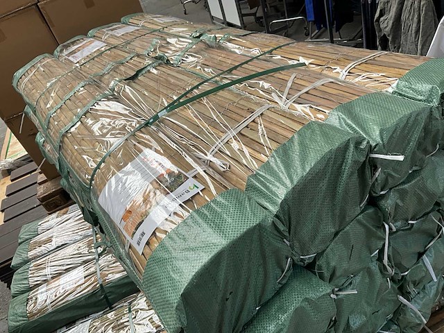Bamboo - mat gespleten- naturel- tonkin - 5000x1500 mm (75 m2)= 1 pallet - scherm (10x) - afbeelding 1 van  9