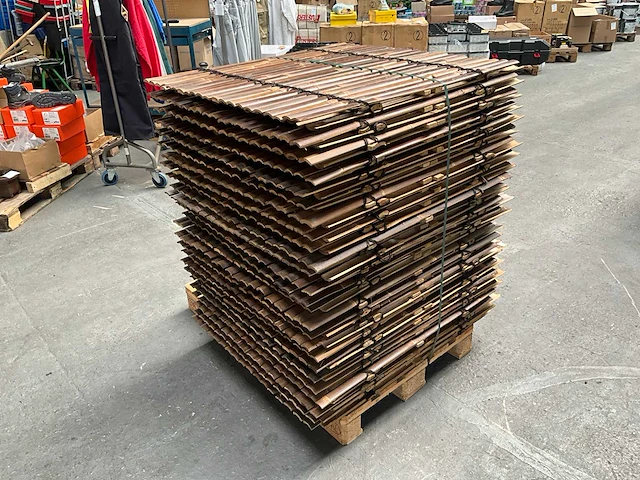Bamboo - schutting giant donker - java - 900x1000 mm (45 m2) = 1 pallet - lattenscherm (50x) - afbeelding 6 van  14