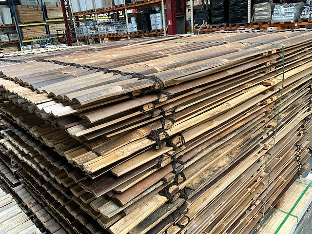 Bamboo - schutting latten donker - java - 900x1800 mm (66,42 m2)= 1 pallet - lattenscherm (40x) - afbeelding 1 van  10