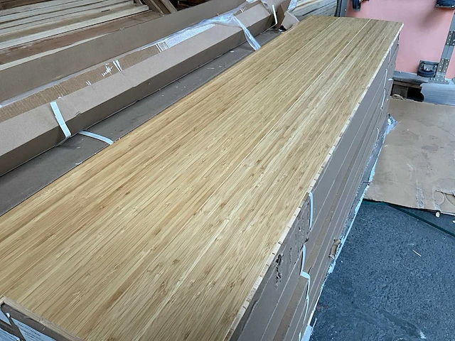 Bamboo - vloer middelste gekruiste verticale gecaronniseerde gelakt - 1960x154x15 mm (1,81 m2) - parketvloer (6x) - afbeelding 1 van  4