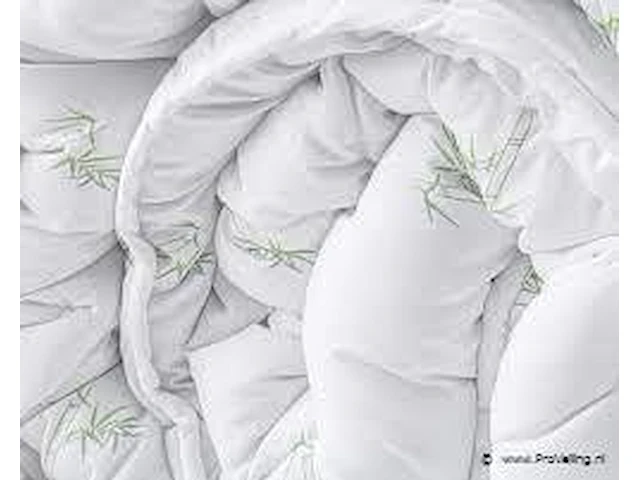 Bamboo dekbed 140x200cm - afbeelding 4 van  5