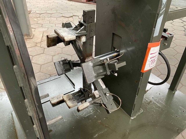 Banden de-en montageapparaat - afbeelding 6 van  9