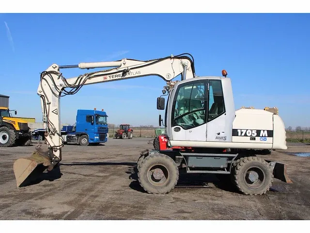 Banden graafmachine terex atlas 1705m - bj2005 - afbeelding 12 van  30