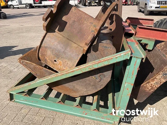 Banden graafmachine - afbeelding 16 van  40