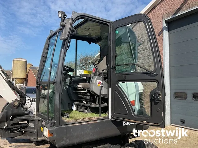 Banden graafmachine - afbeelding 18 van  40