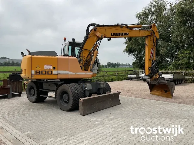Banden graafmachine - afbeelding 35 van  39