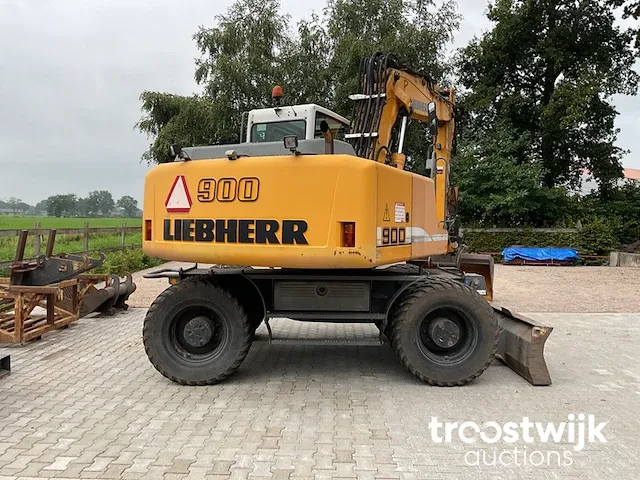 Banden graafmachine - afbeelding 36 van  39