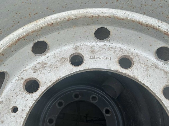 Banden voor graafmachine (set á 4 stuks) - afbeelding 11 van  17