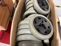 Banden, wielen en velgen (50x) - afbeelding 1 van  4