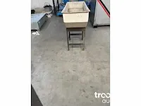 Bandenbak voor testen op lekkage - afbeelding 2 van  2