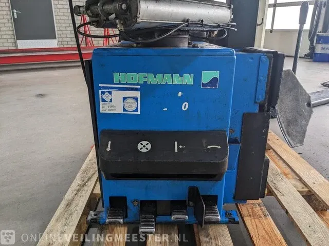 Bandendemontageapparaat hofmann, monty 2300 3ph, bouwjaar 2002 - afbeelding 6 van  11